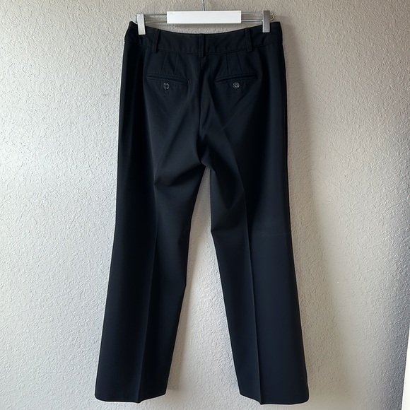 WHBM Black Legacy Pant Size 2 Short - Picture 7 of 14